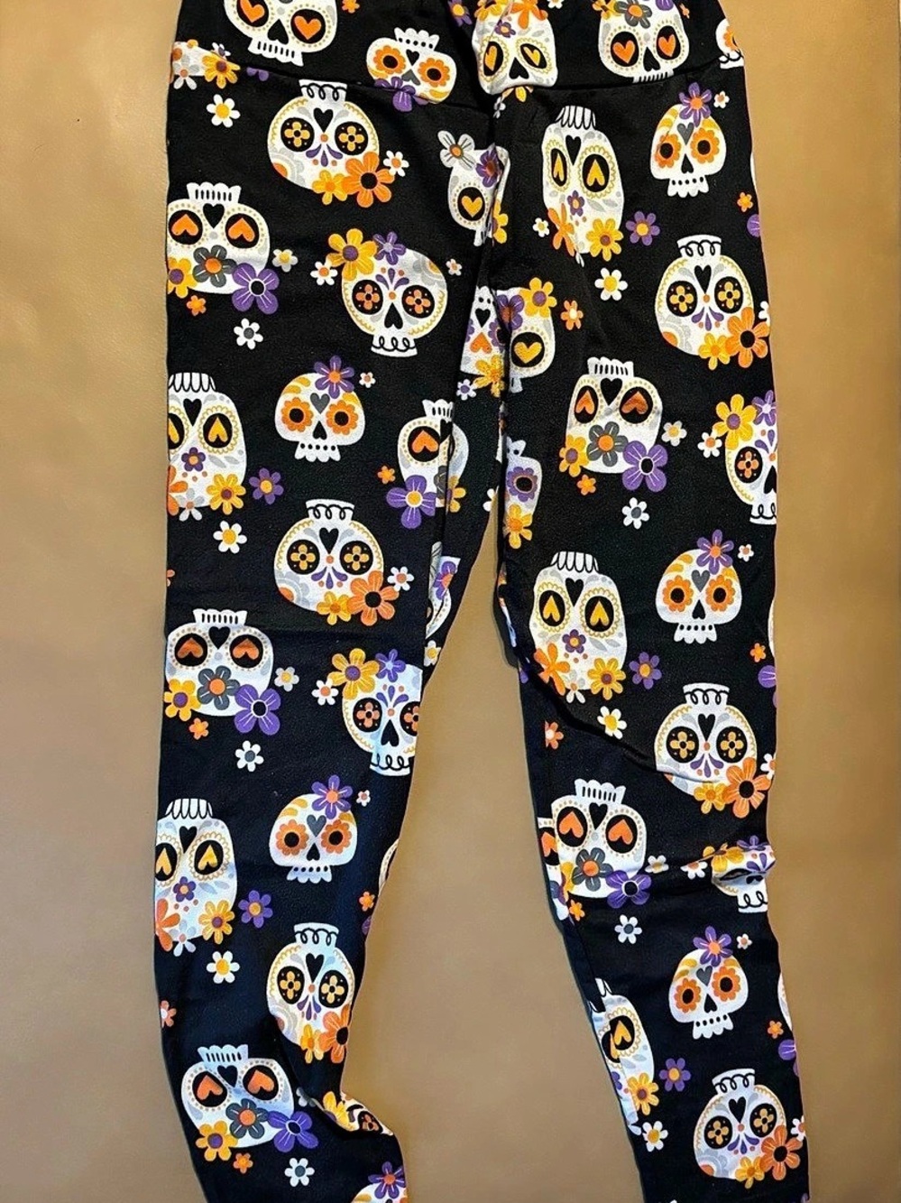 SnoSkins Sugar Skull Floral Leggings in Black & Purple Size Small